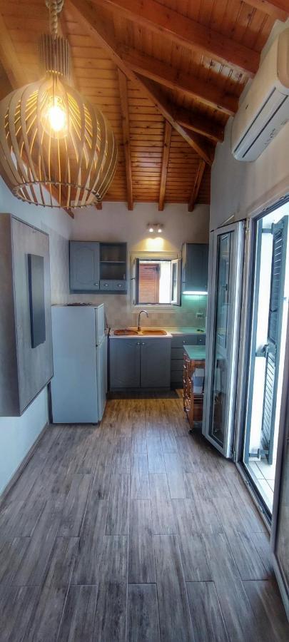 Shades Apartment Skiathos Town Luaran gambar